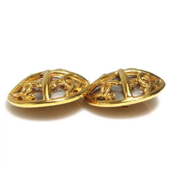 CHANEL Vintage CC Logo Clip on Earrings Gold/Silver Metal - e - Picture 3 of 9